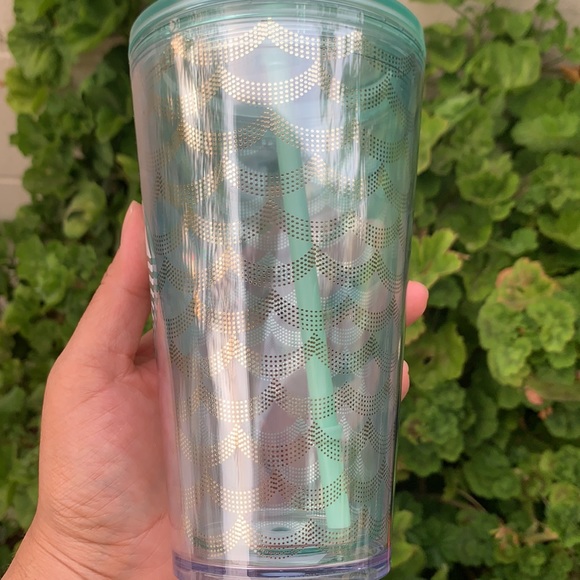 Starbucks Grande Tumbler - Picture 4 of 7